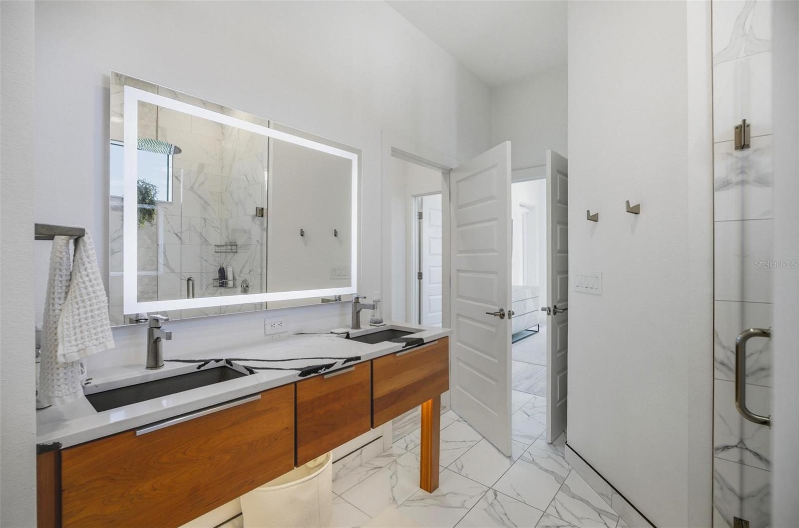 MARINA DEL PALMA - Residential