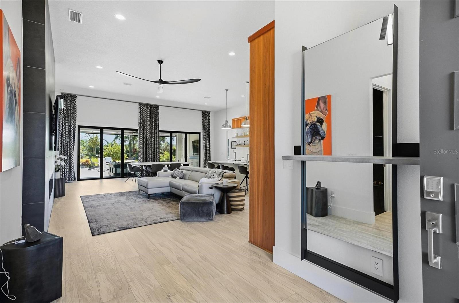 MARINA DEL PALMA - Residential