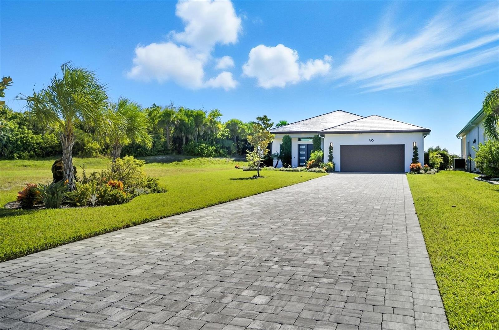 MARINA DEL PALMA - Residential