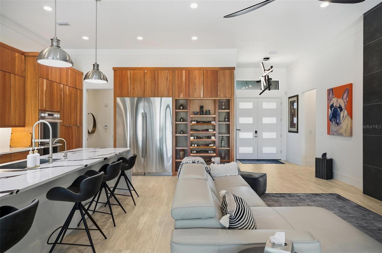 MARINA DEL PALMA - Residential