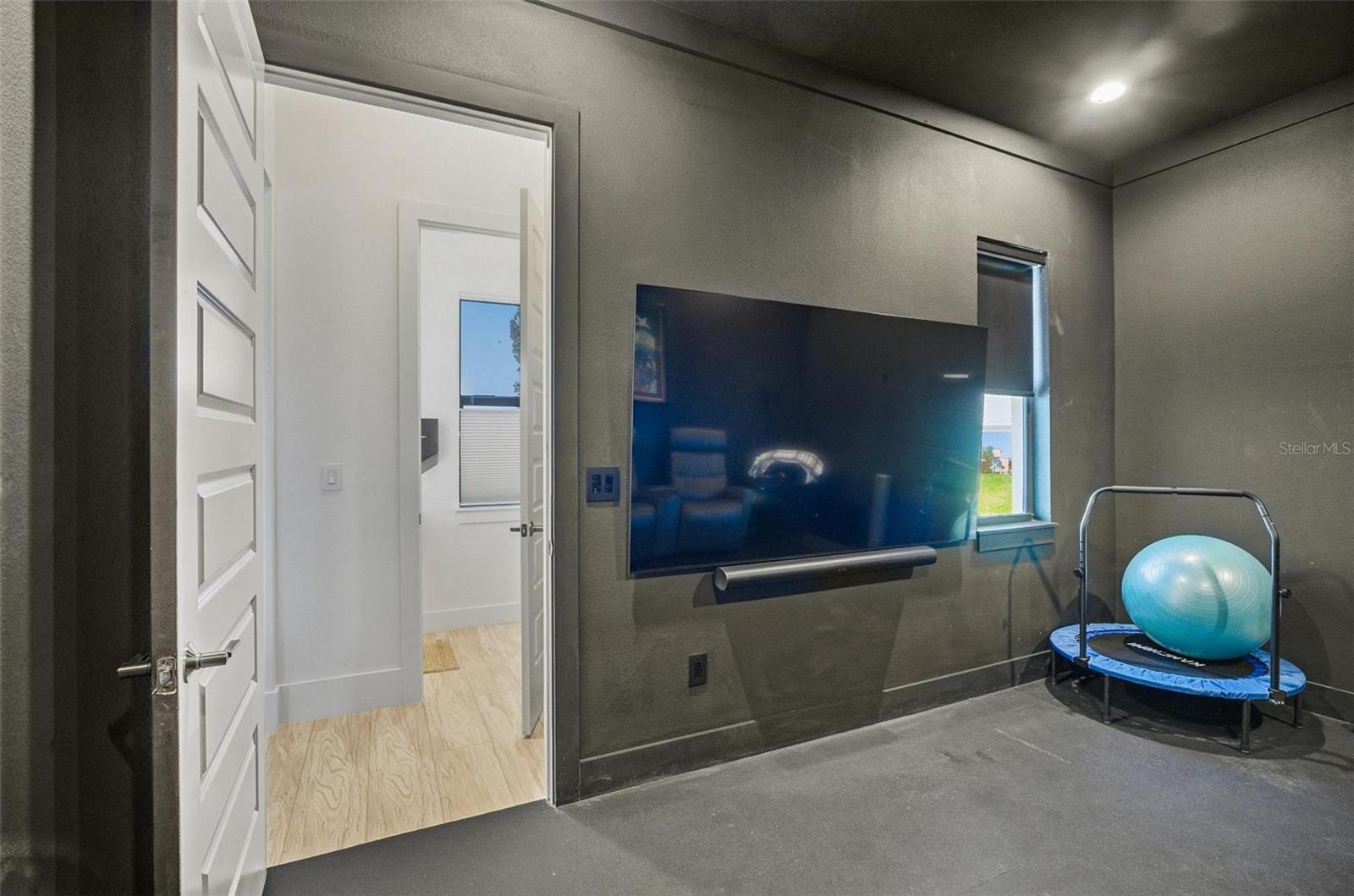 MARINA DEL PALMA - Residential