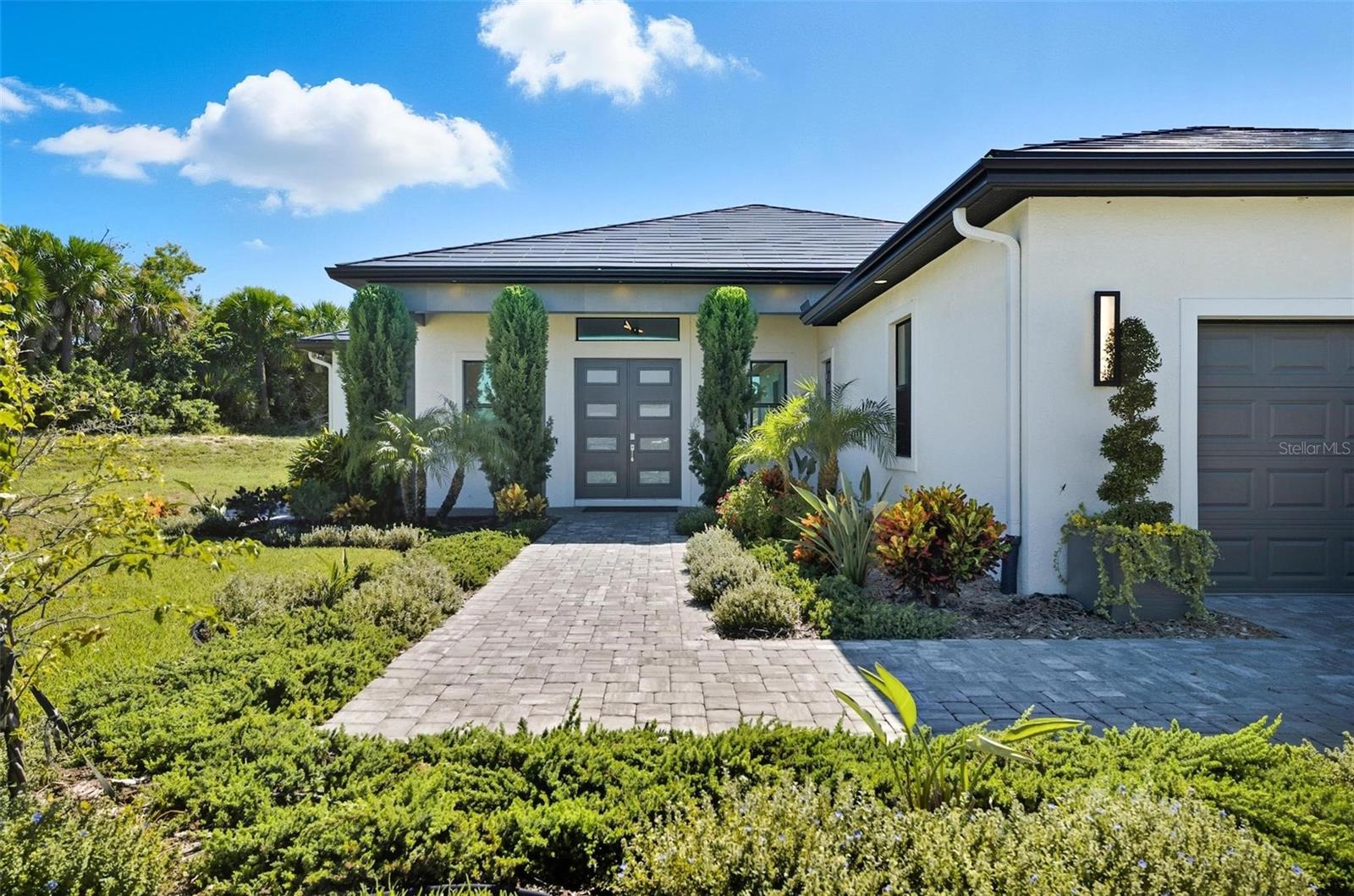 MARINA DEL PALMA - Residential