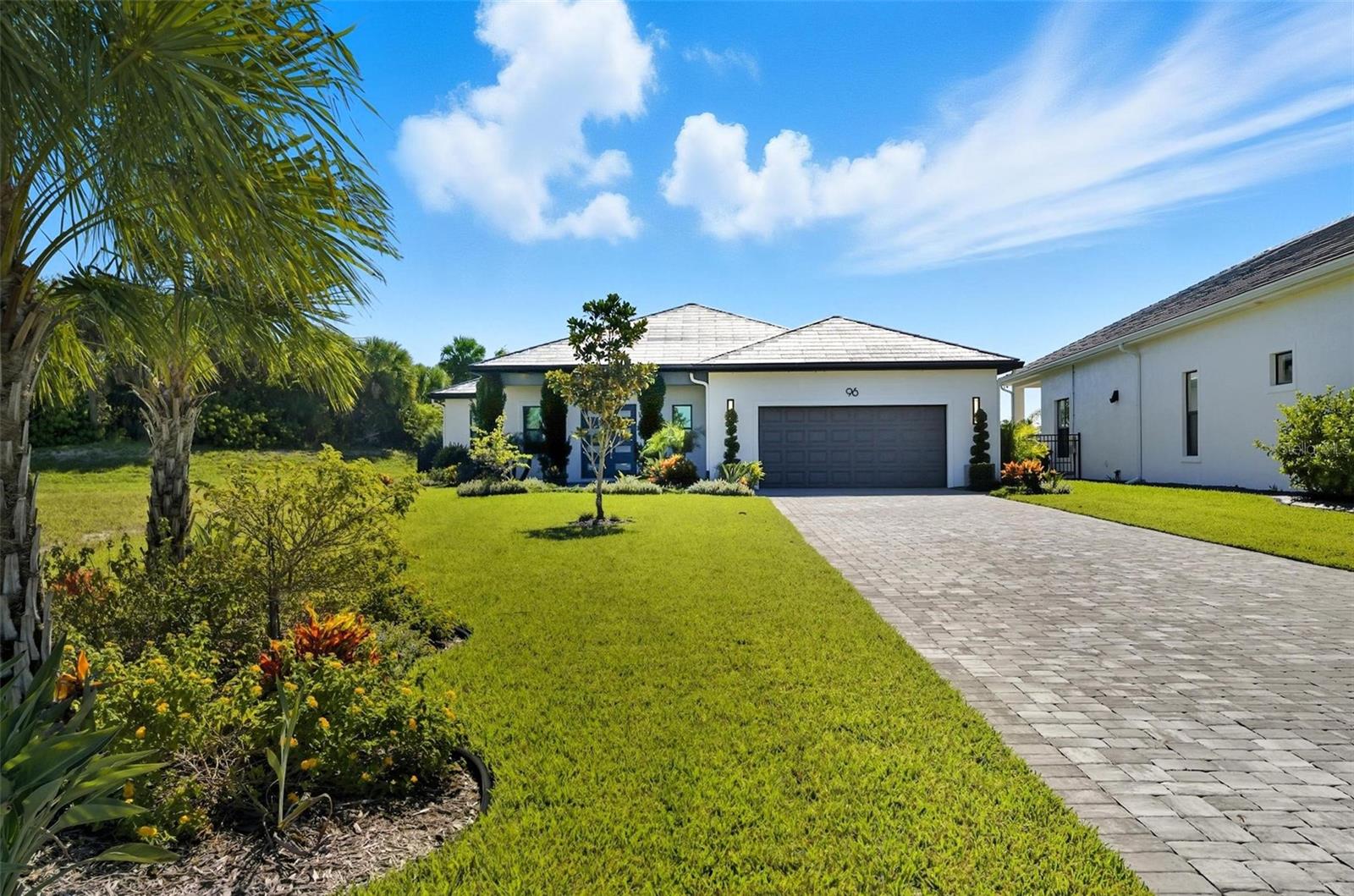 MARINA DEL PALMA - Residential