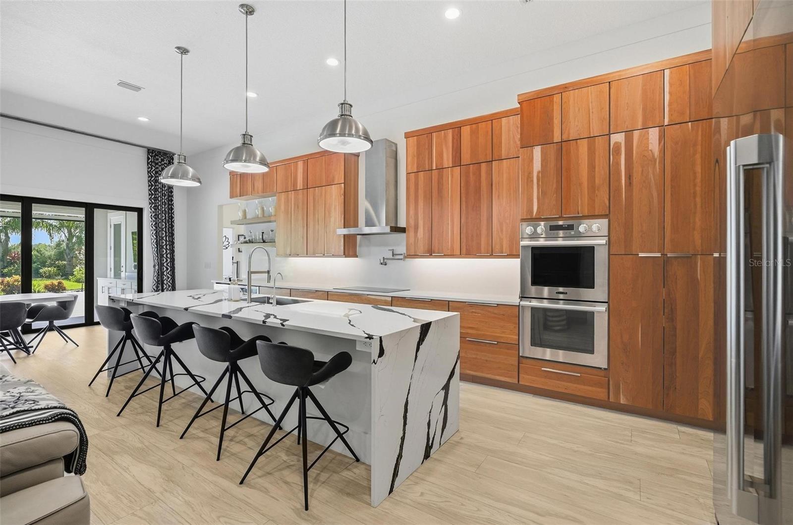 MARINA DEL PALMA - Residential