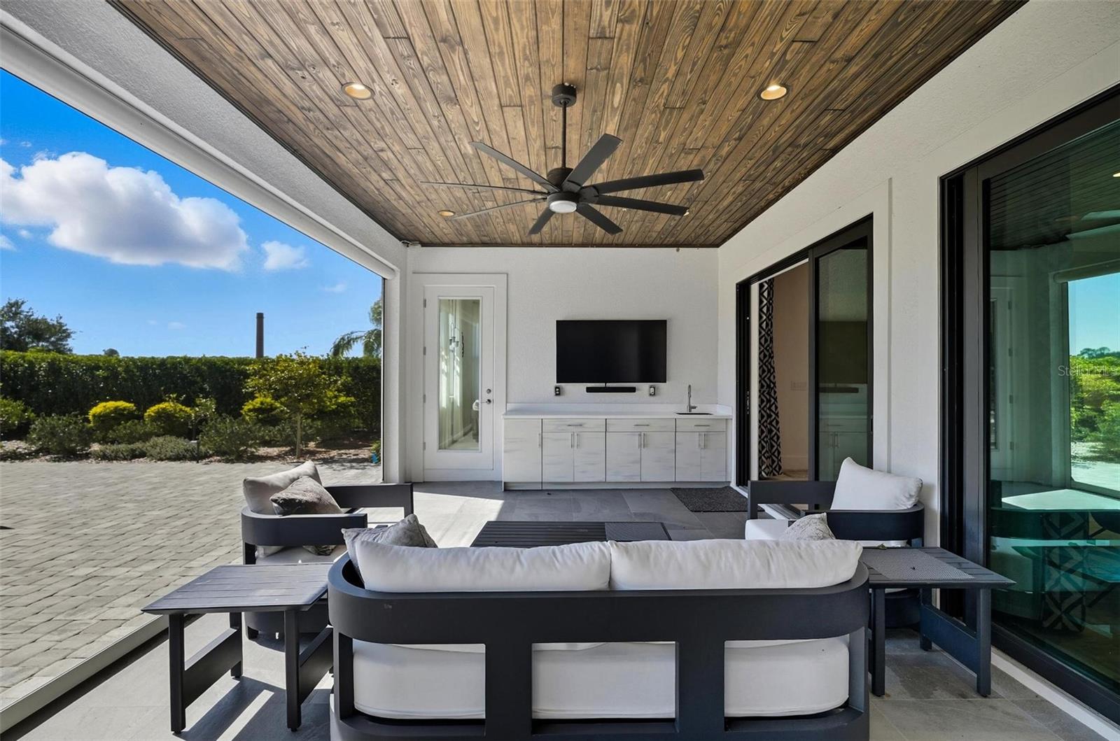 MARINA DEL PALMA - Residential