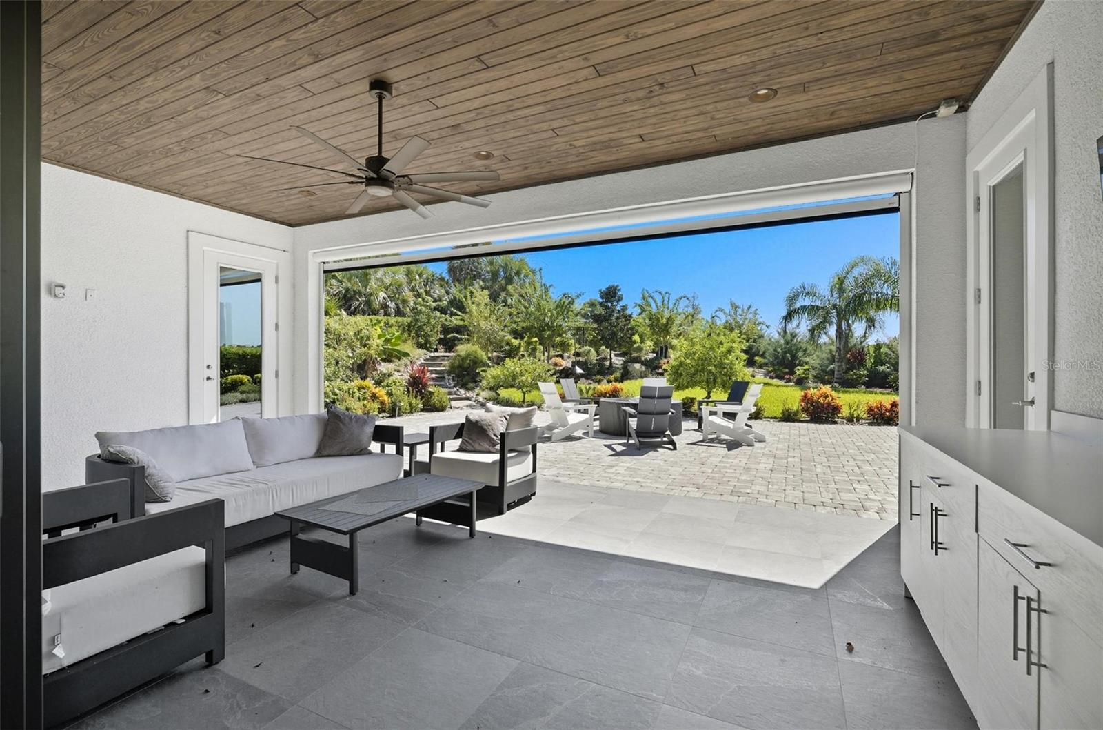 MARINA DEL PALMA - Residential