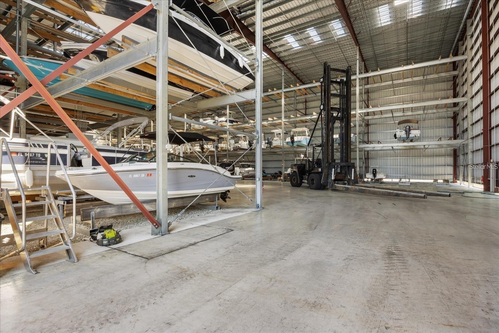 MARINA DEL PALMA - Residential