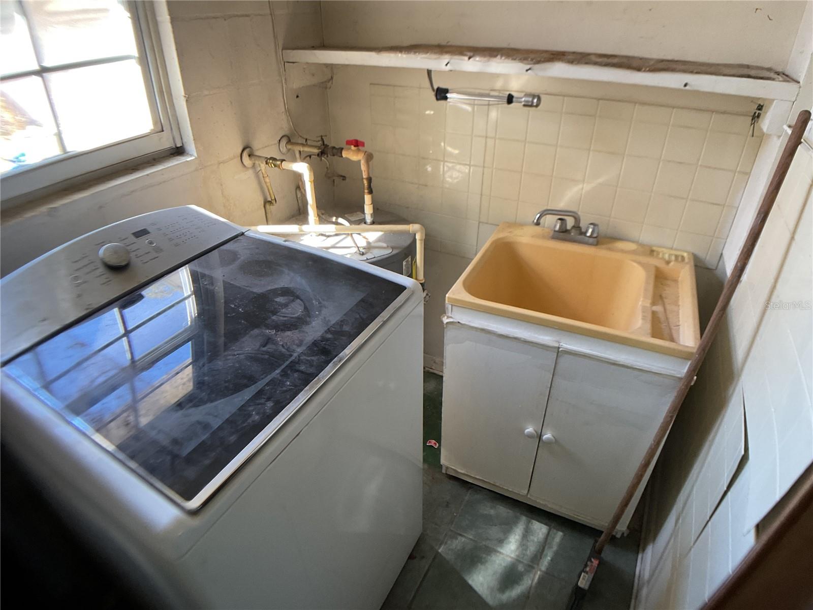 AMBRA KAY TERRACE - Residential