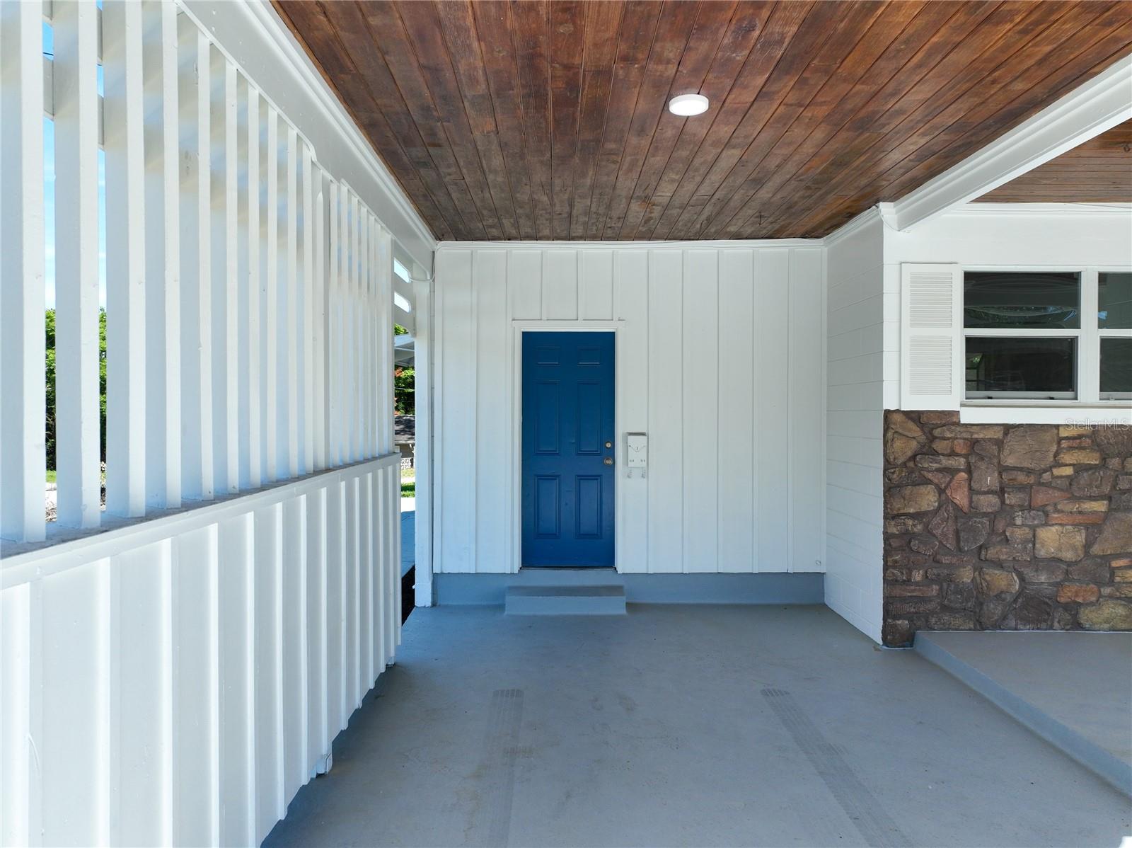 COUNTRY CLUB HEIGHTS - Residential