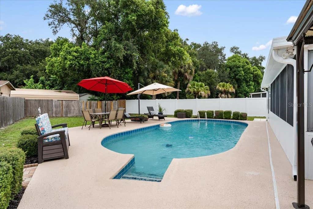 Photo of 328 Panama Circle, Winter Springs, FL 32708 (MLS # O6431281)