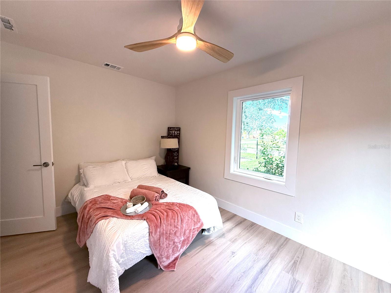 COFFEE POT BAYOU ADD SNELL & HAMLETTS - Residential Lease