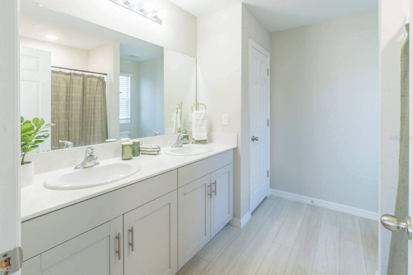 PASADENA POINT PH 1 - Residential