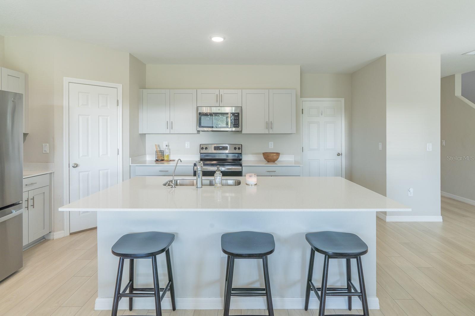 PASADENA POINT PH 1 - Residential