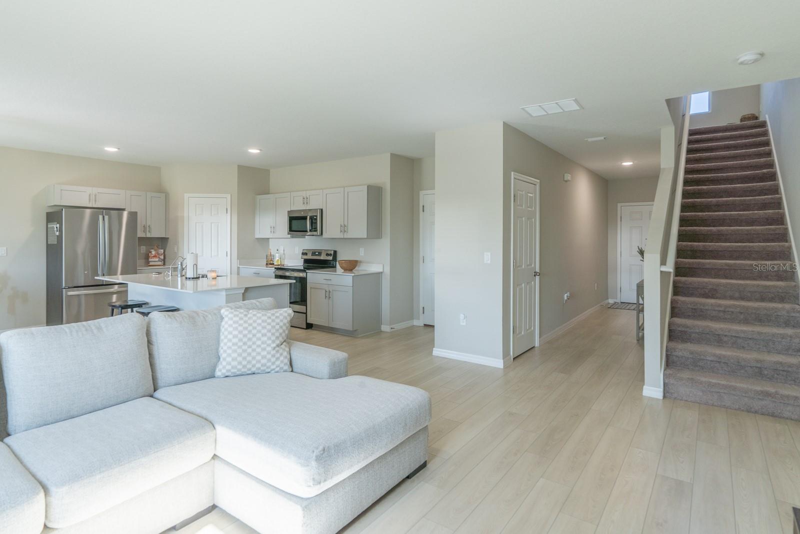 PASADENA POINT PH 1 - Residential