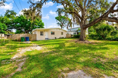 Photo of 2438 N Ramona Circle, Tampa, FL 33612 (MLS # TB8554037)
