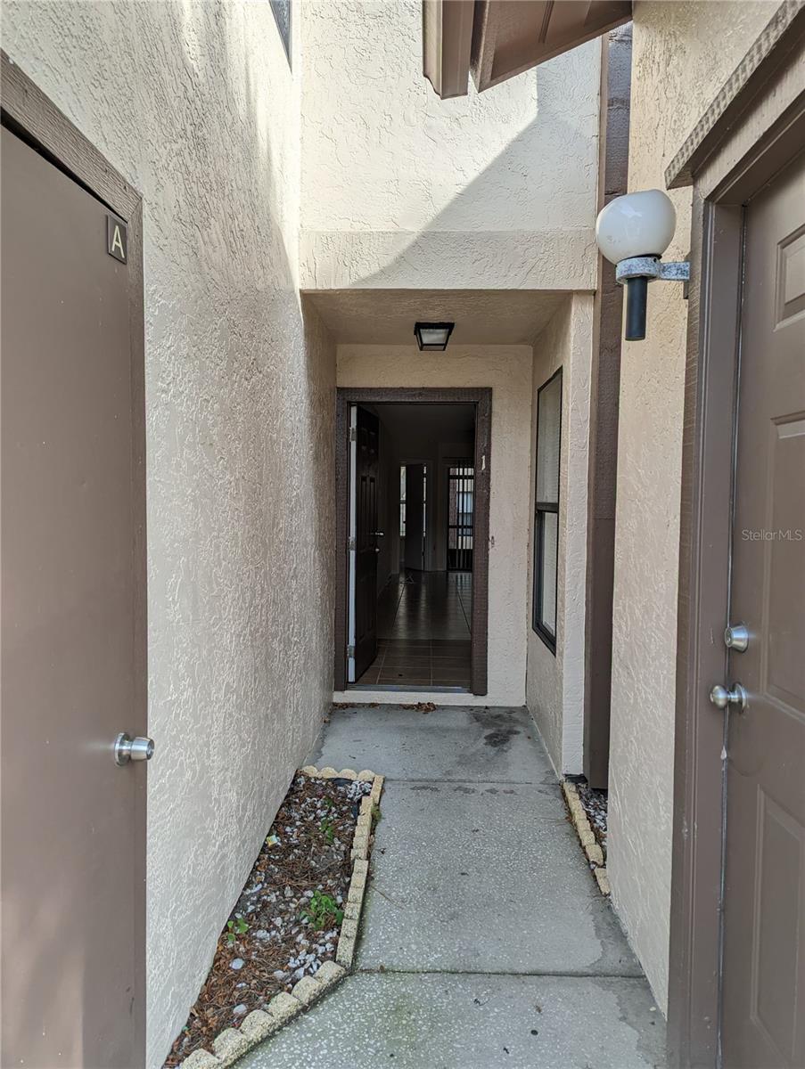 CLUB VILLAS AT WIMBLEDON PARK - Residential Lease