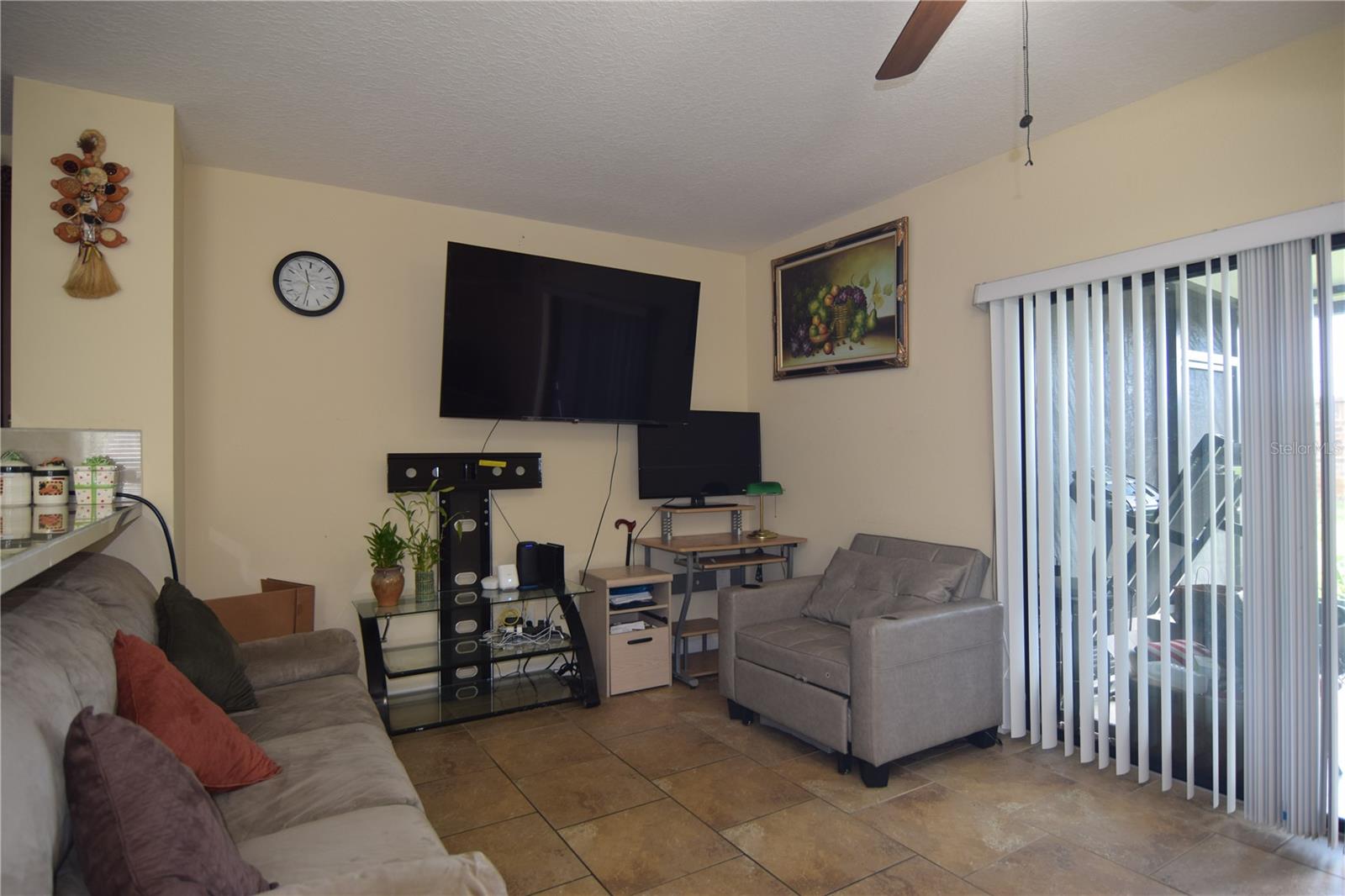 HANOVER POINTE REP - REP - Residential