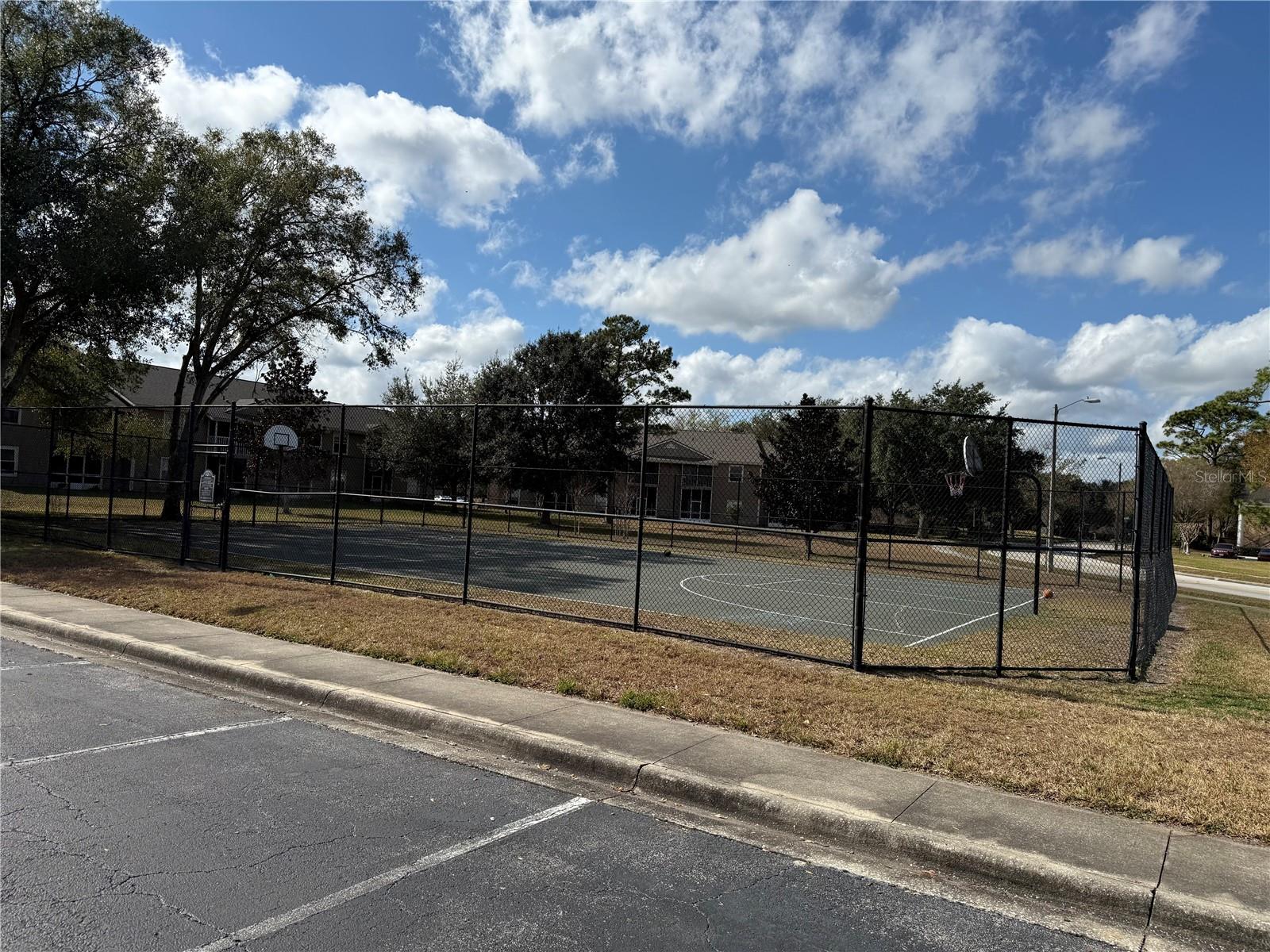 HUNTERS RESERVE - Residential