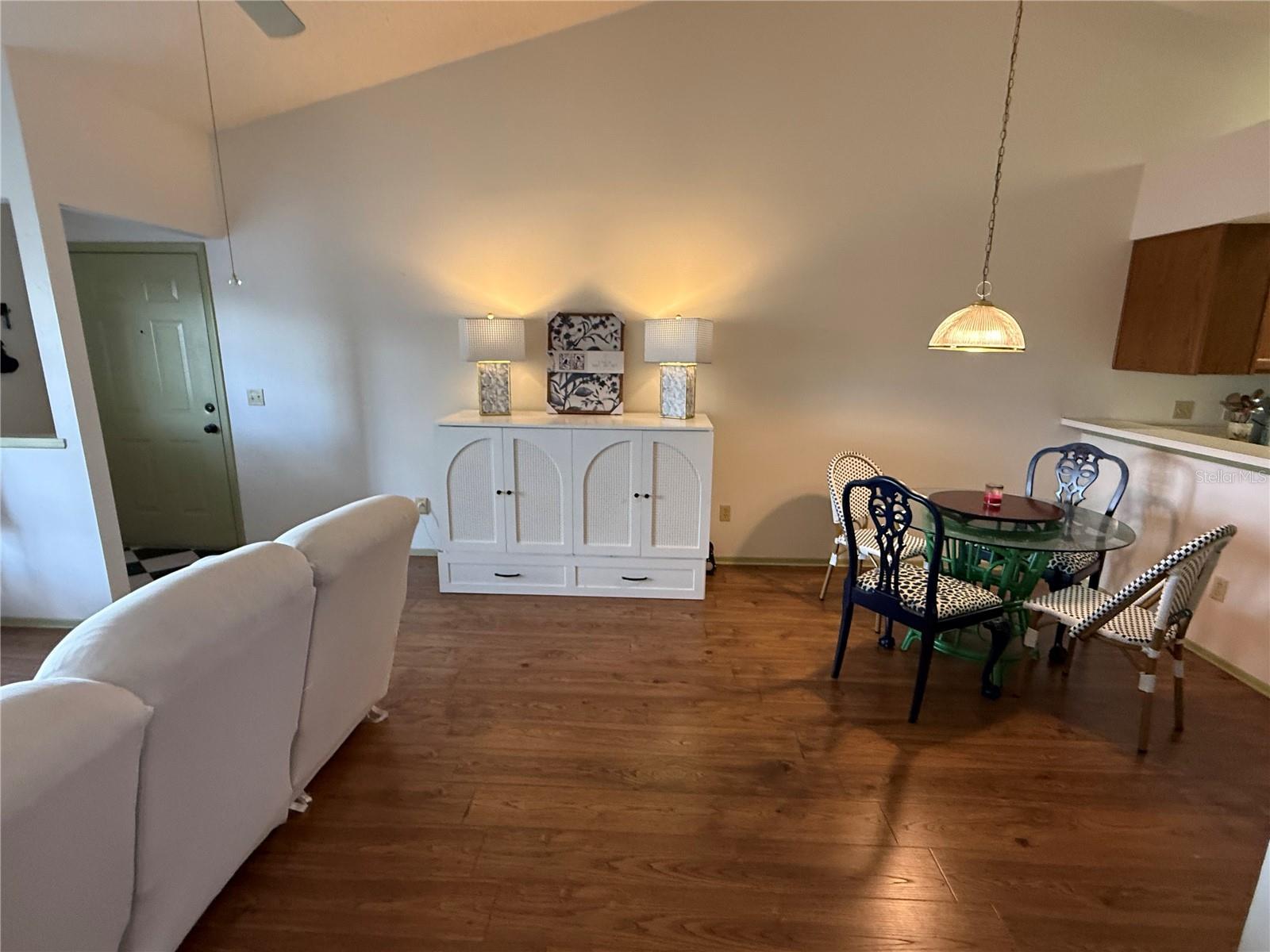 HUNTERS RESERVE - Residential