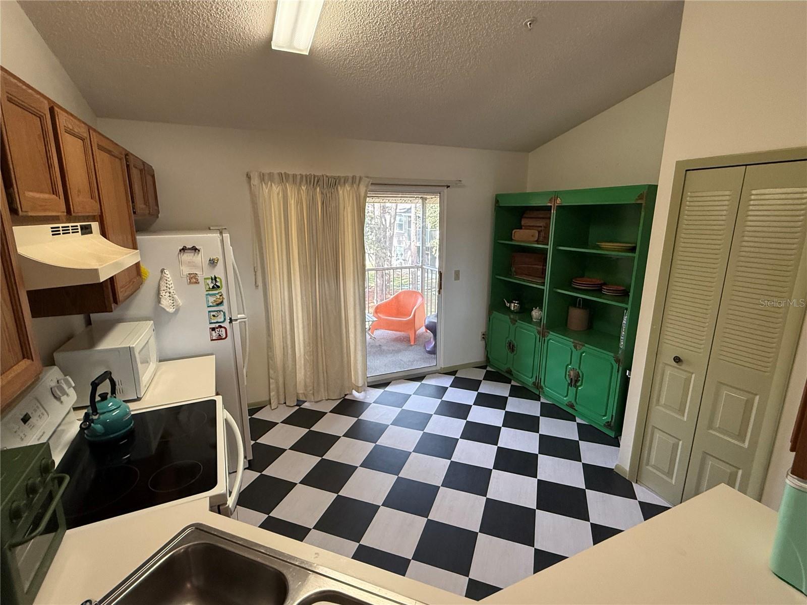 HUNTERS RESERVE - Residential