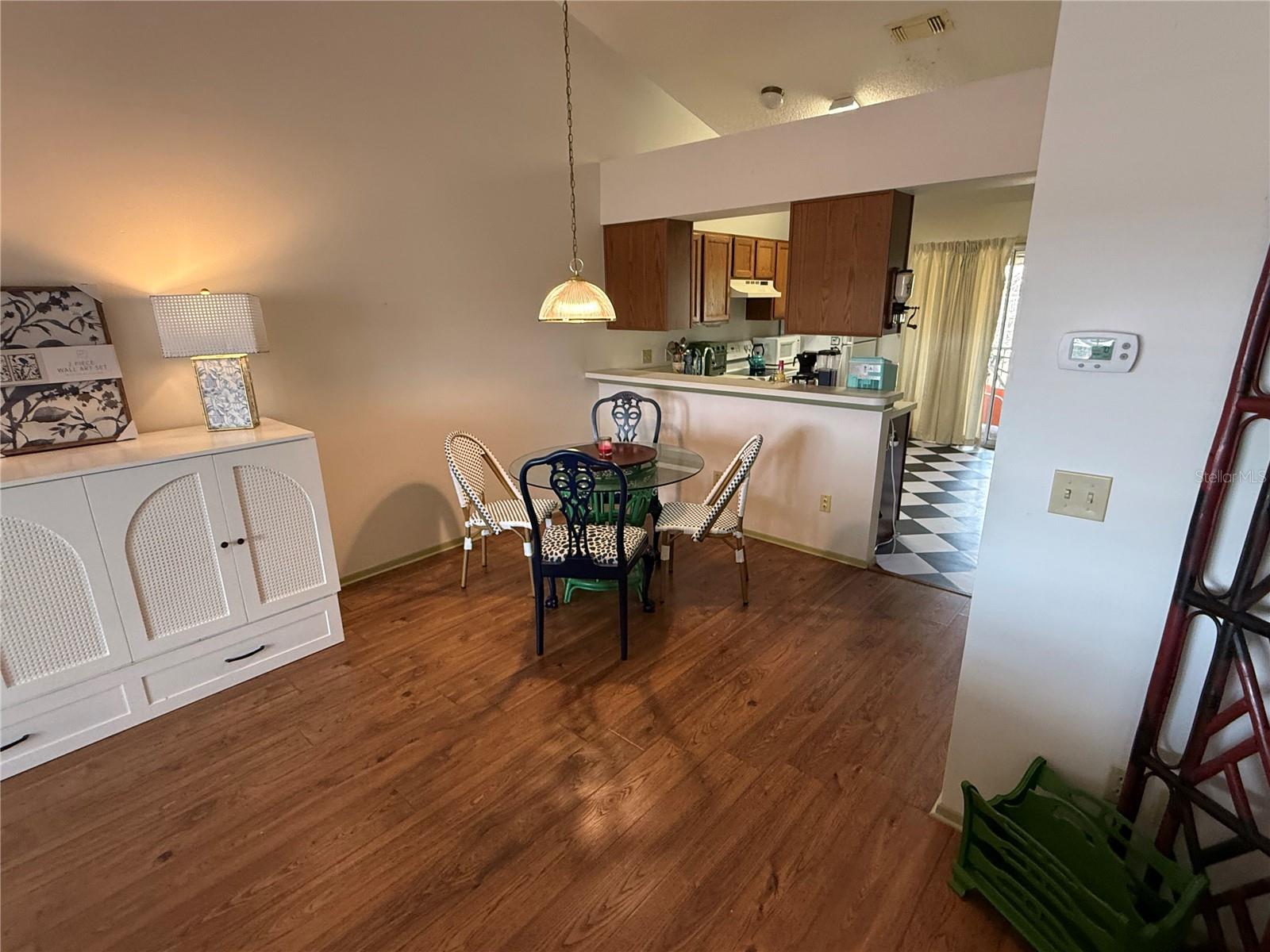 HUNTERS RESERVE - Residential