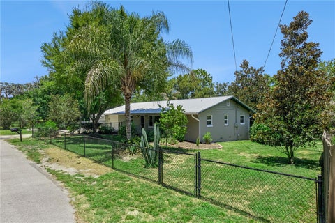 Tiny photo for 37400 Saint Louis Avenue, Umatilla, FL 32784 (MLS # O6423157)