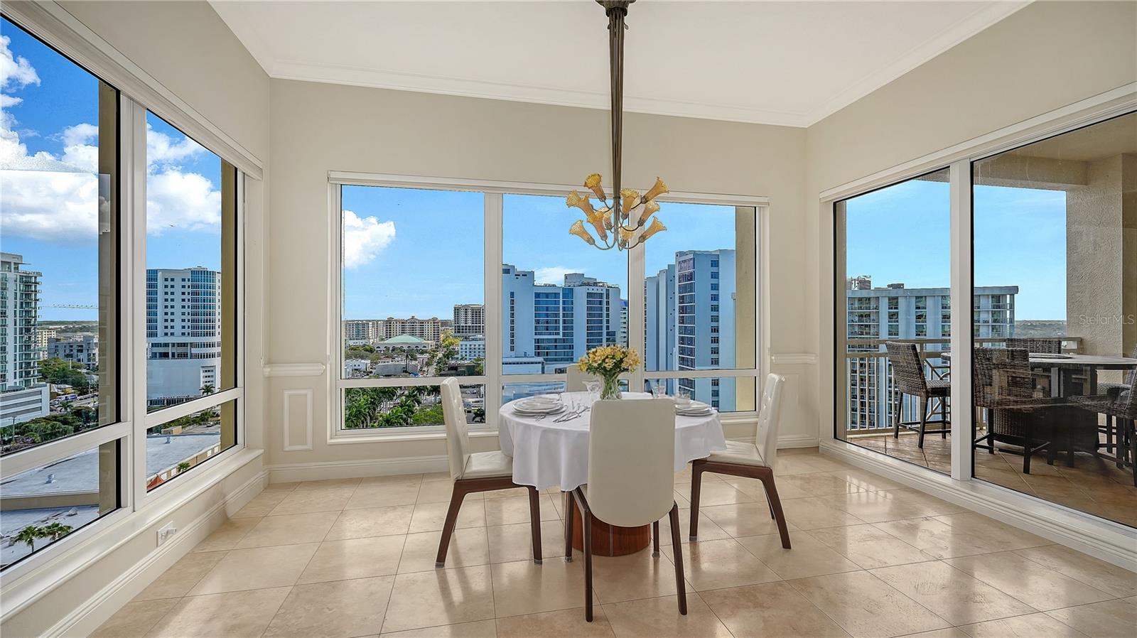 THE TOWER RESIDENCES - Residential