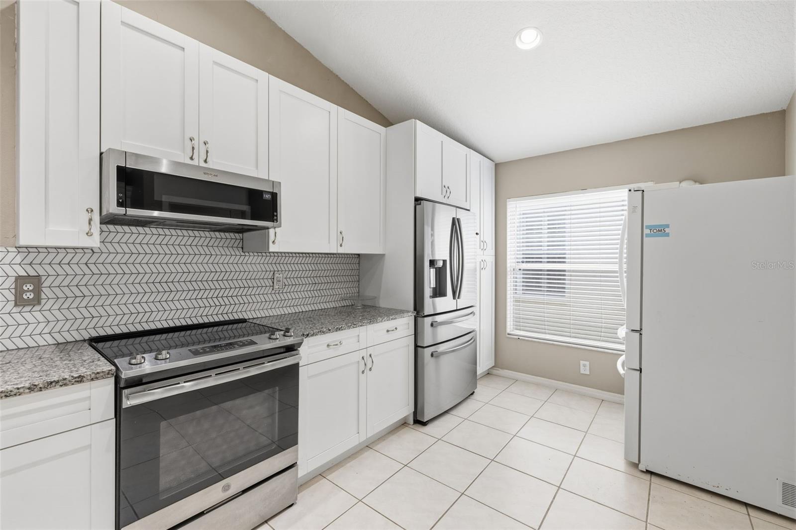 SUNCOAST LAKES PH 01 - Residential