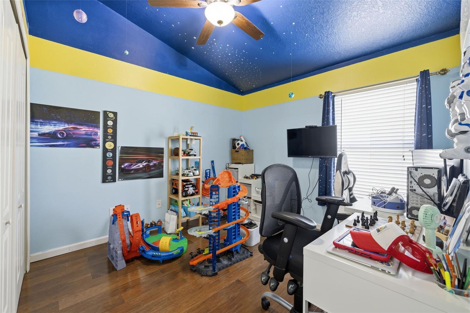 SUNCOAST LAKES PH 01 - Residential