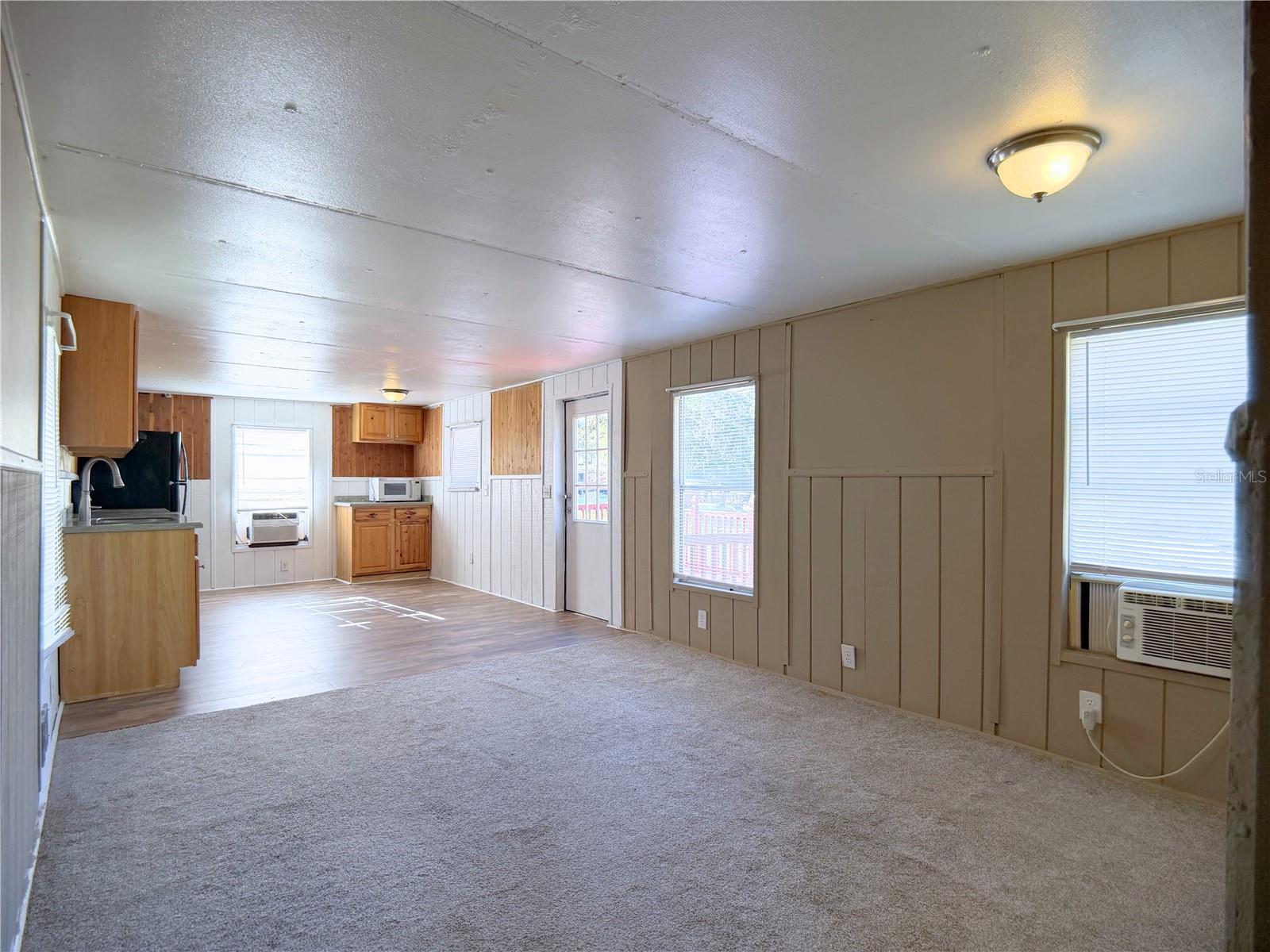 HALF MOON MINI FARMS - Residential