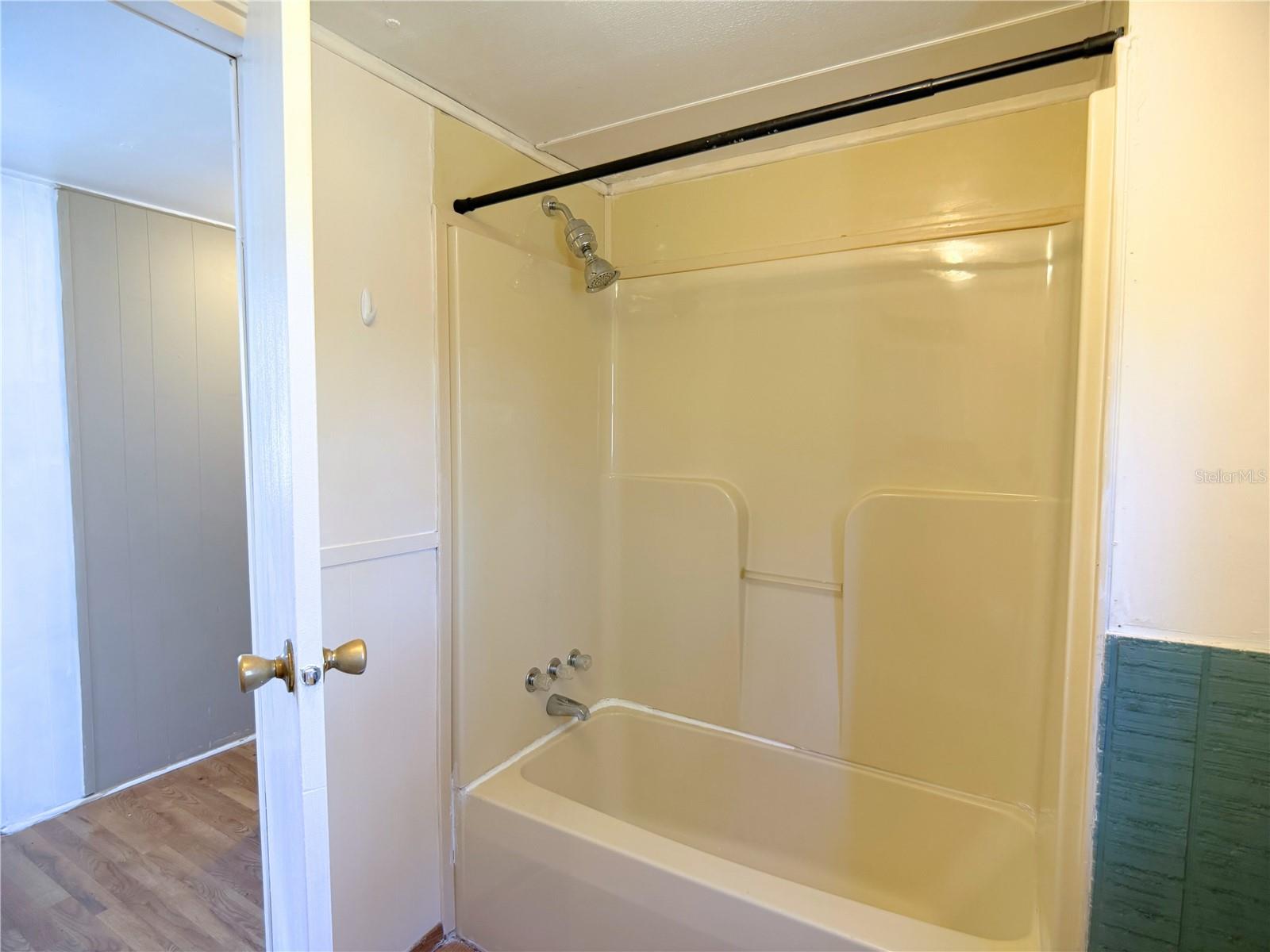 HALF MOON MINI FARMS - Residential