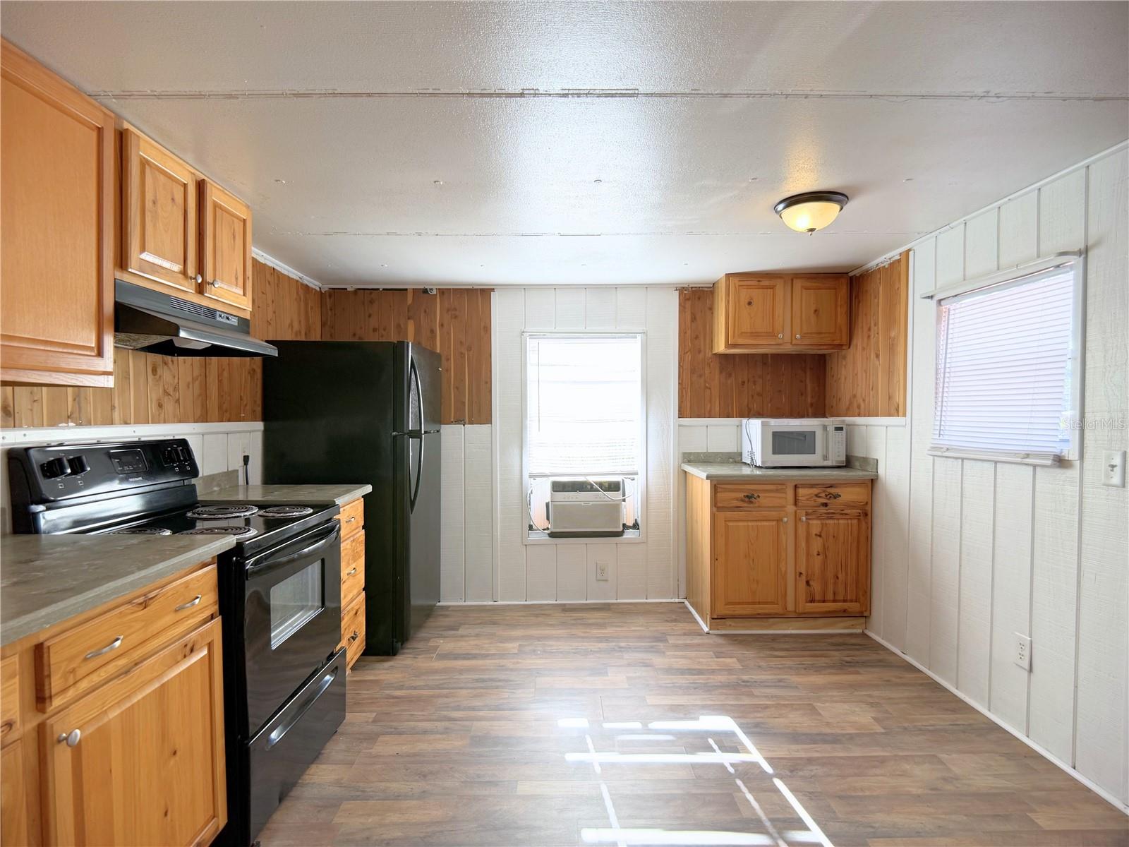 HALF MOON MINI FARMS - Residential