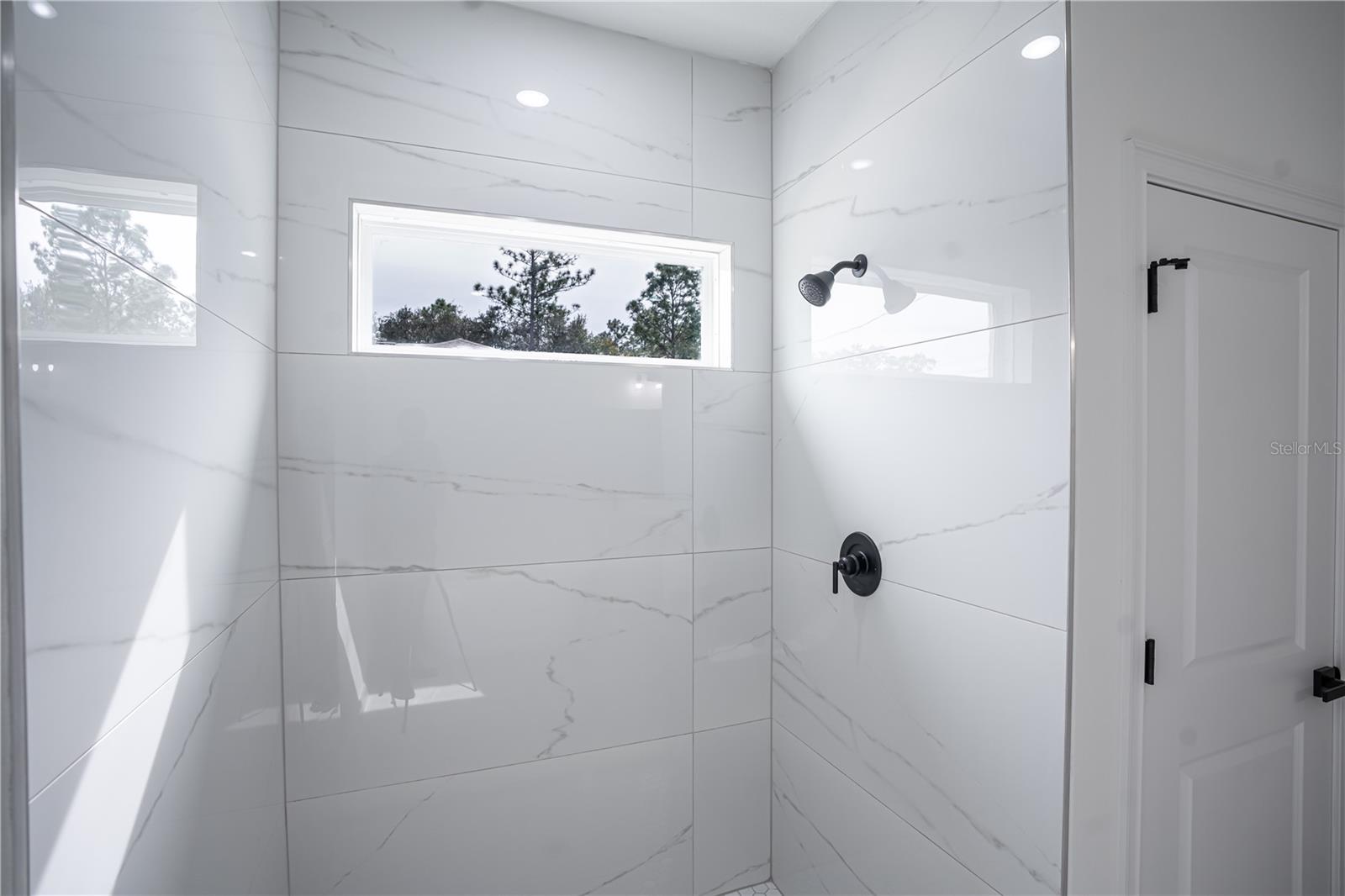 MARION OAKS UN NINE - Residential