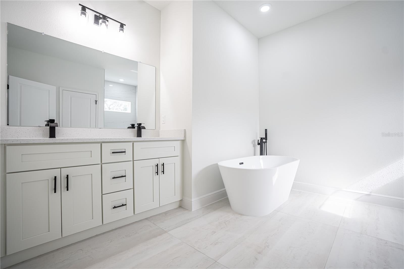 MARION OAKS UN NINE - Residential