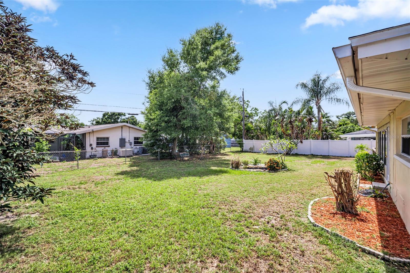 FAIR OAKS 1ST ADD - Residential