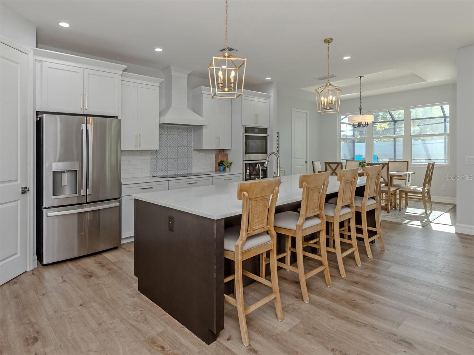 SOUTH VENICE - Residential