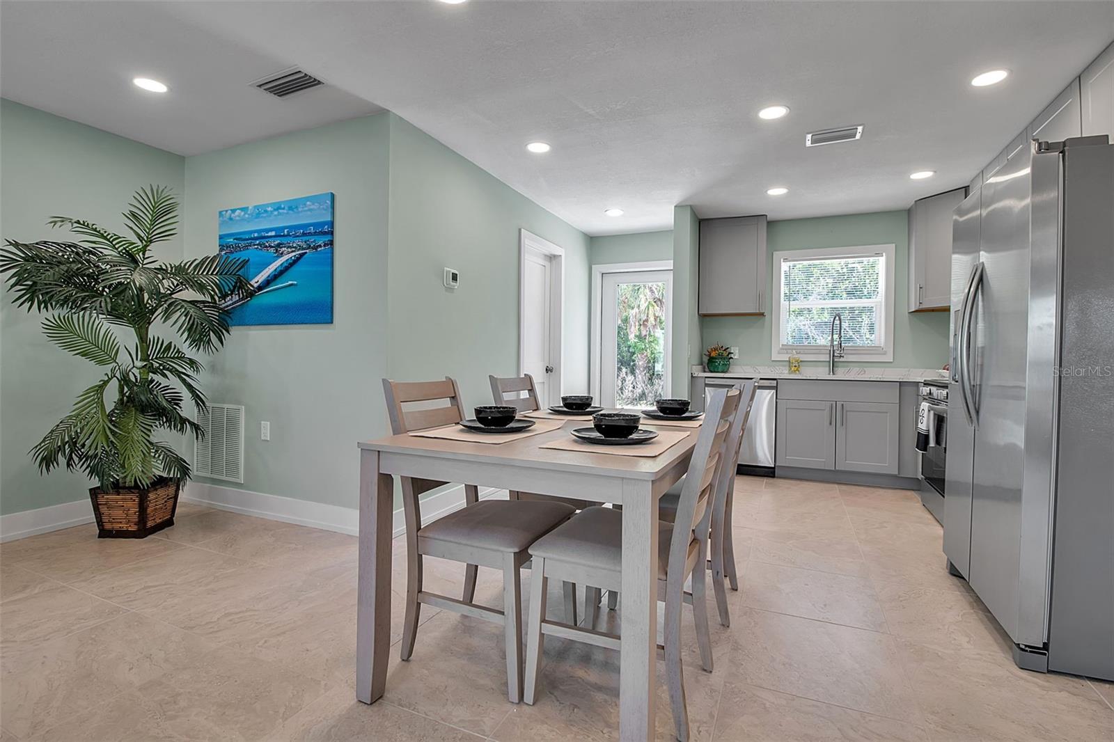 SAINT JUDES APTS - Residential