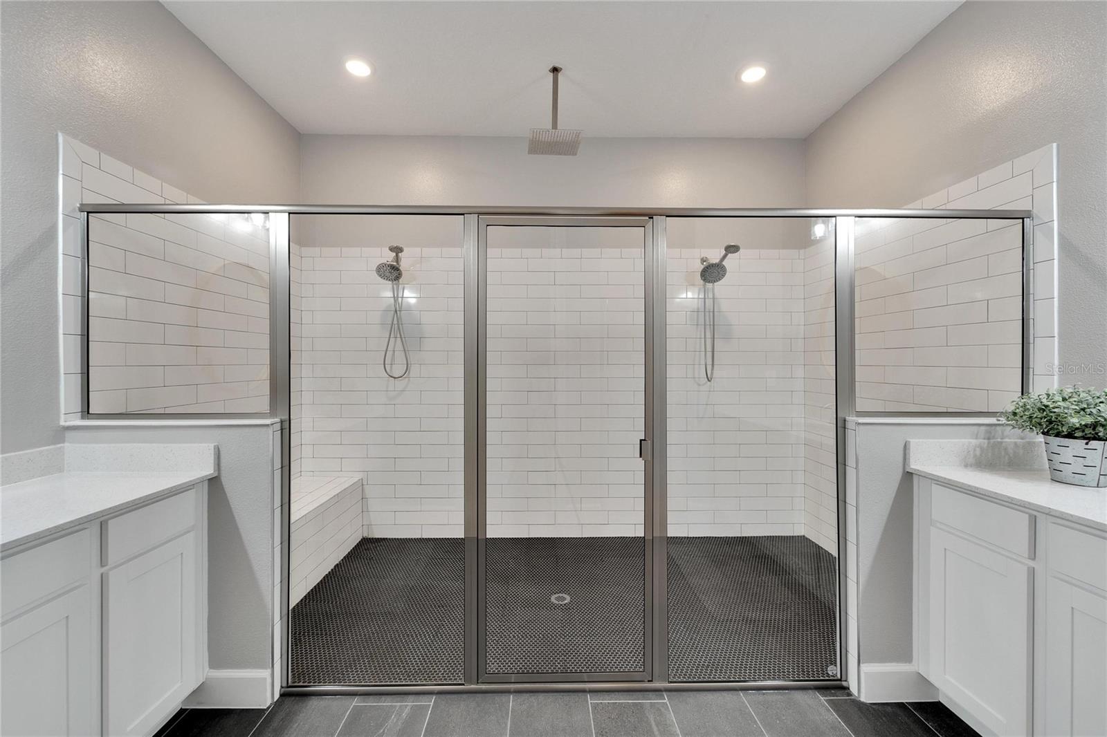 MIRABAY PRCL 8 - Residential