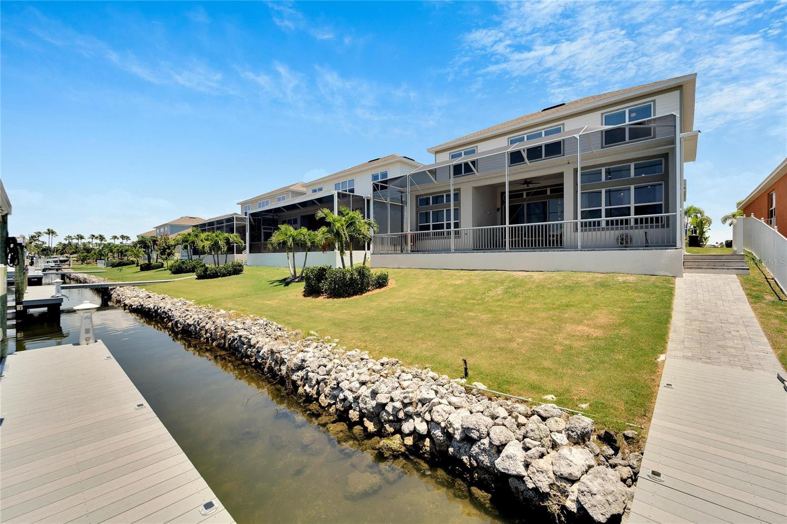 MIRABAY PRCL 8 - Residential