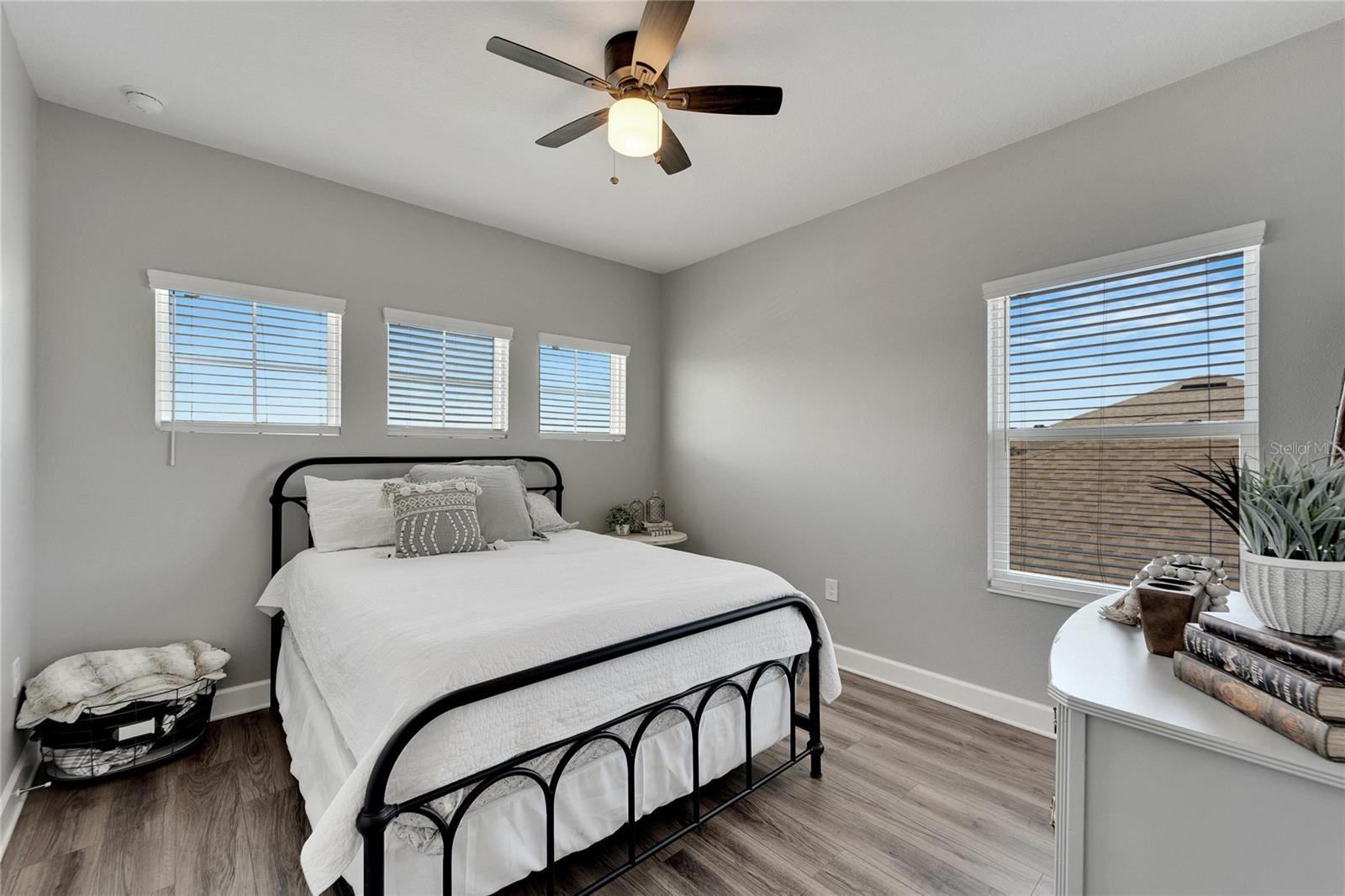 MIRABAY PRCL 8 - Residential