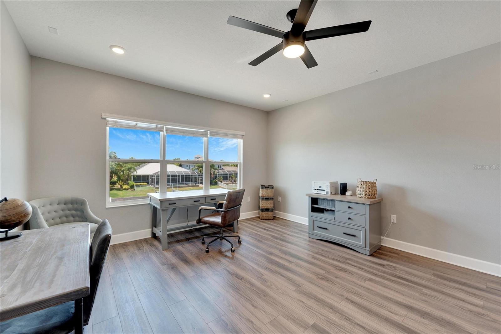 MIRABAY PRCL 8 - Residential