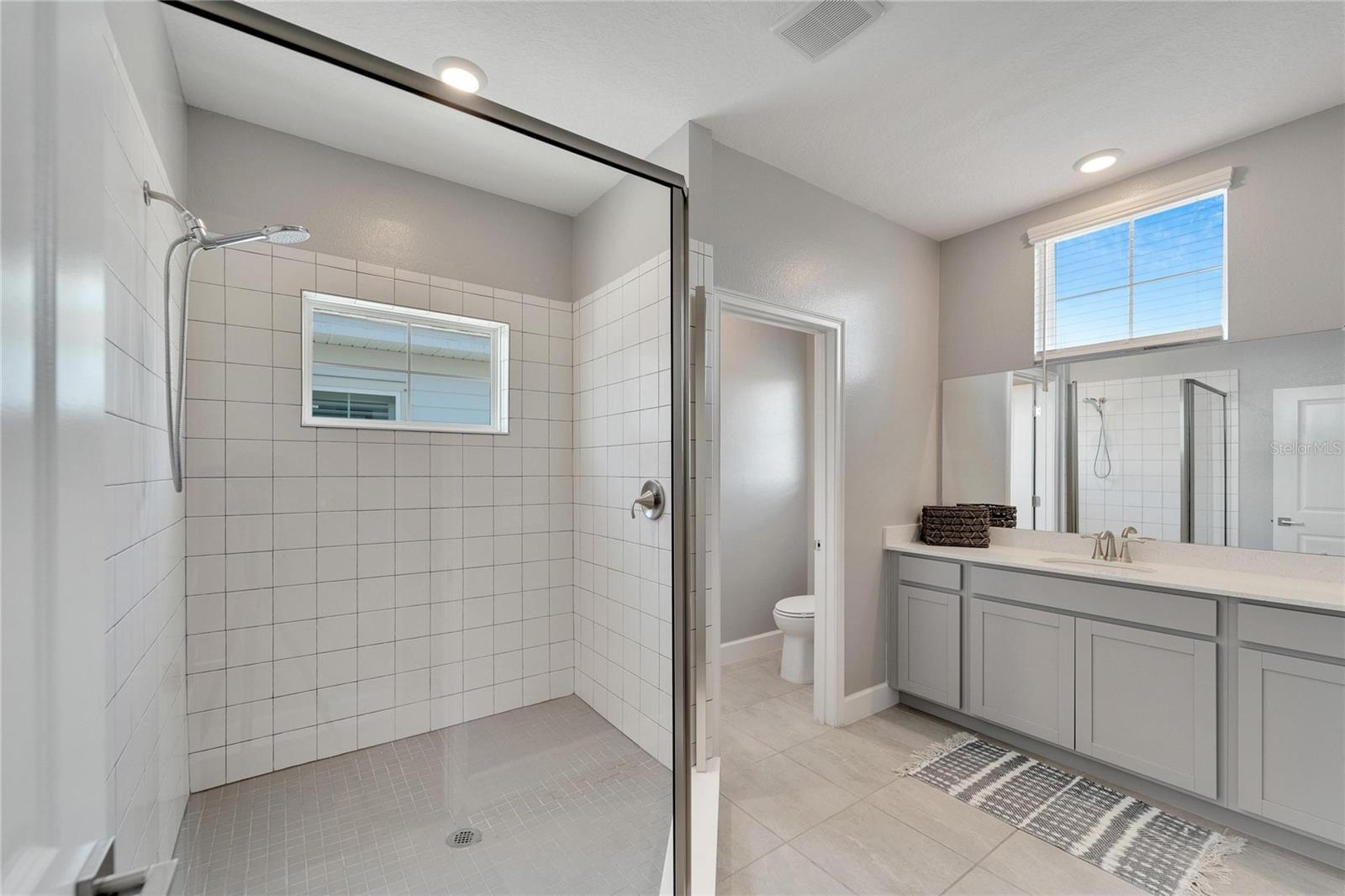 MIRABAY PRCL 8 - Residential