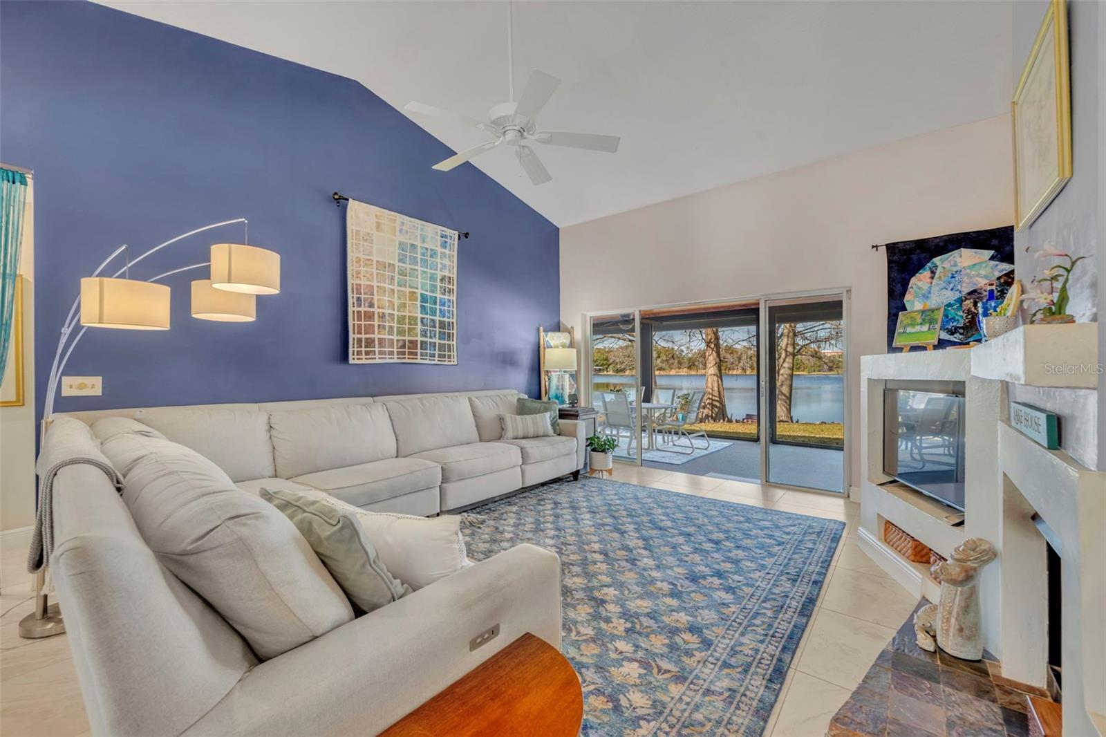 BALLMER AND WEISS MANOR - Residential