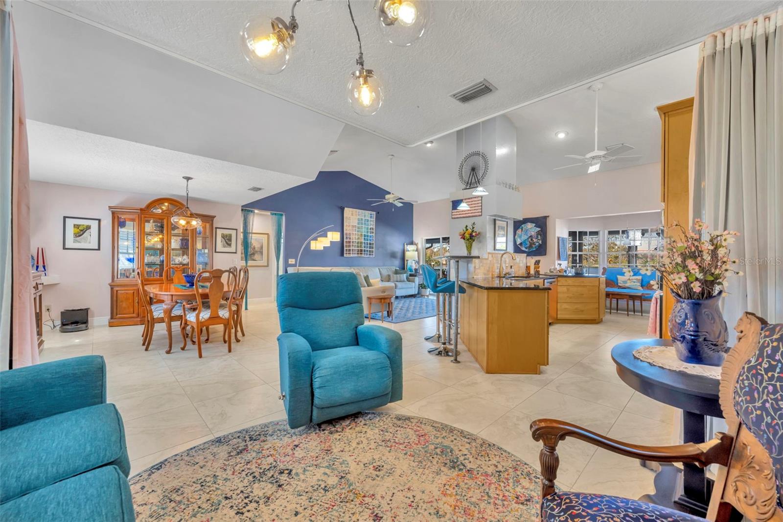 BALLMER AND WEISS MANOR - Residential