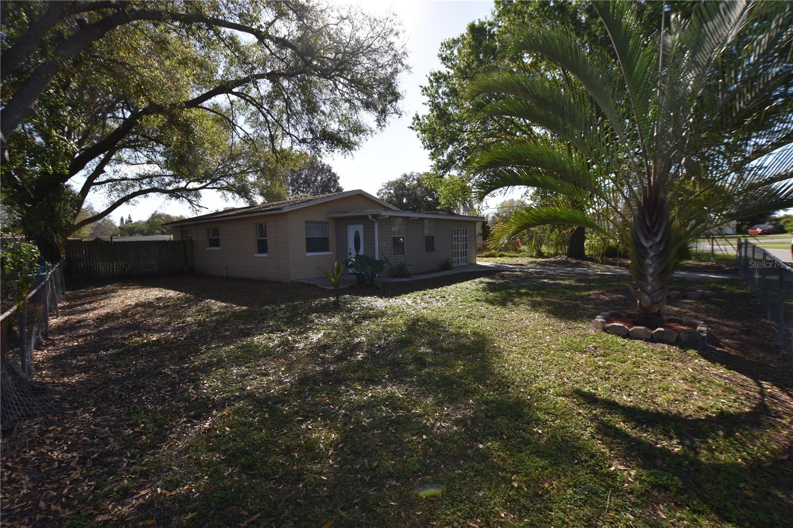 FLAMINGO HEIGHTS SUB - Residential Lease