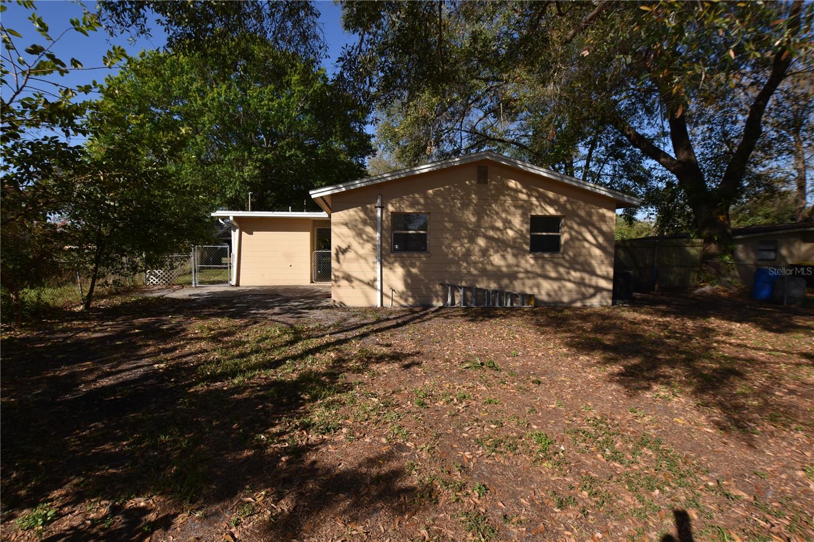 FLAMINGO HEIGHTS SUB - Residential Lease