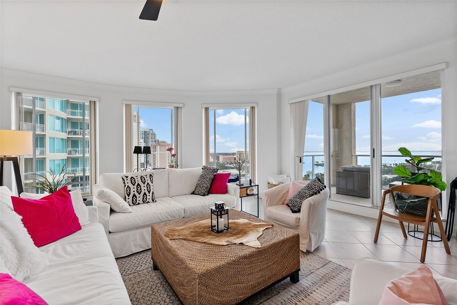 FLORENCIA CONDO - Residential