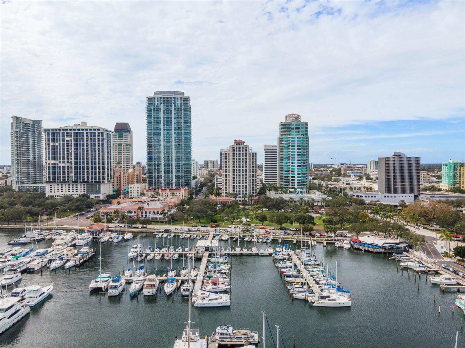 FLORENCIA CONDO - Residential