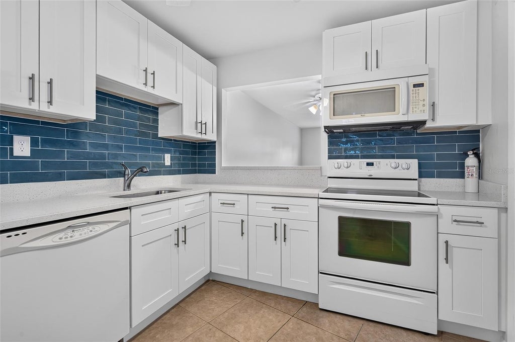 Photo of 245 Center Road #109, Venice, FL 34285 (MLS # N6145765)