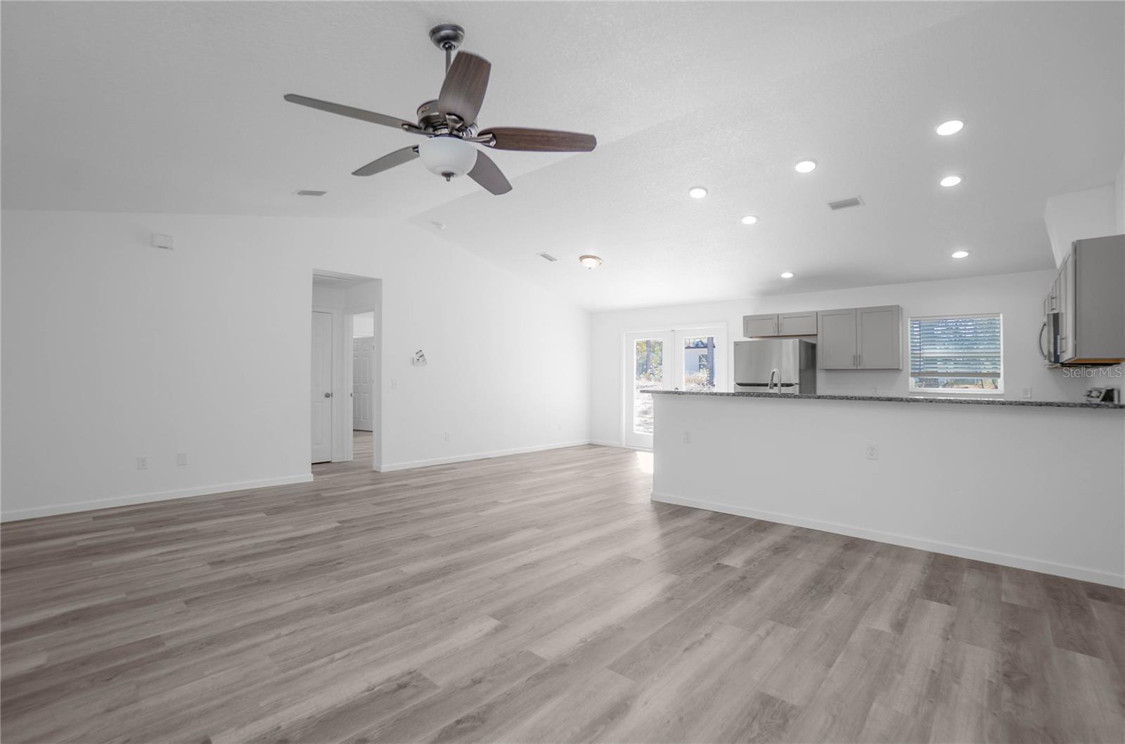 CITRUS SPGS UNIT 21 - Residential
